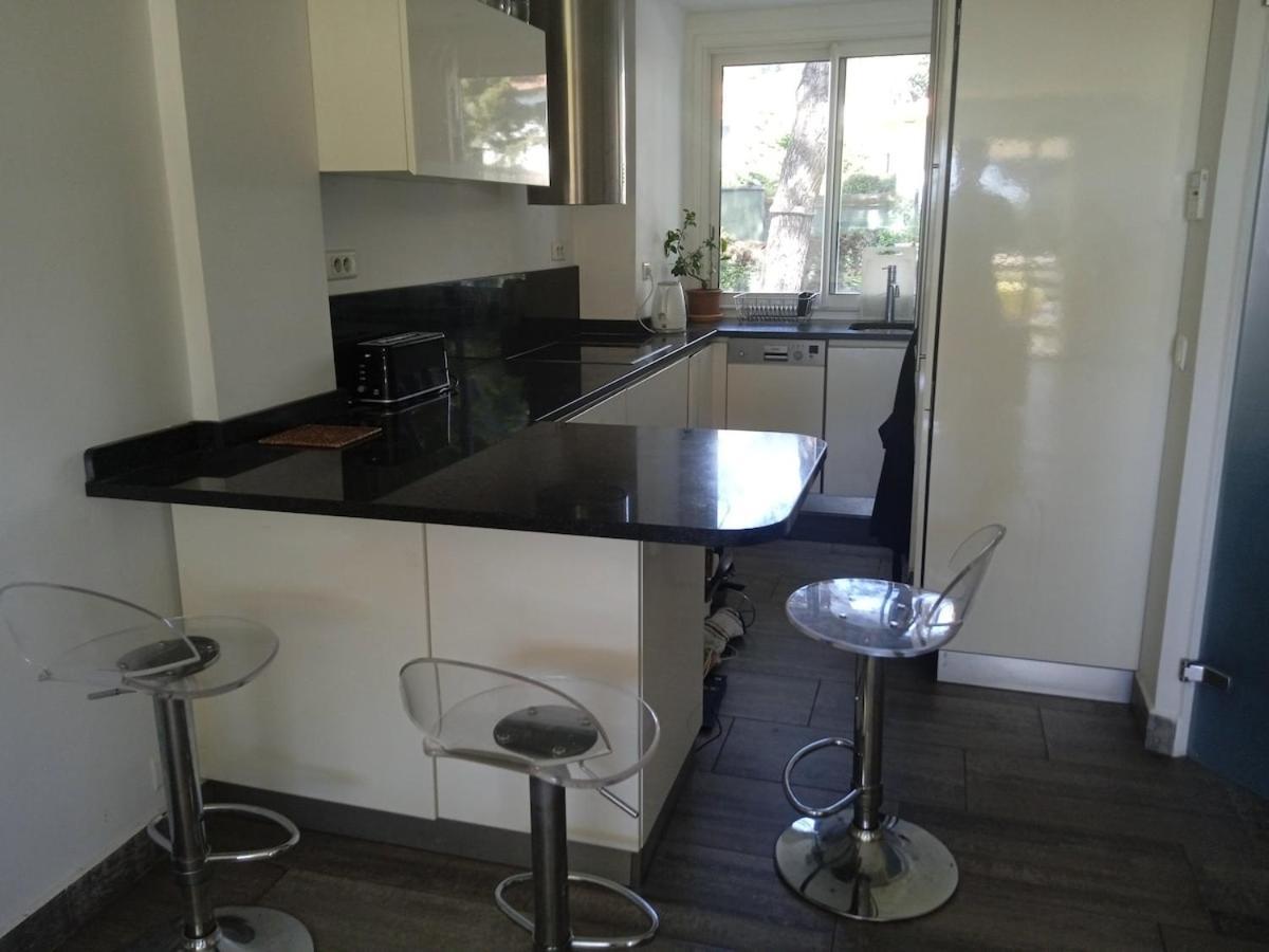 Apartment & Moderne T2 Proche Centre & *